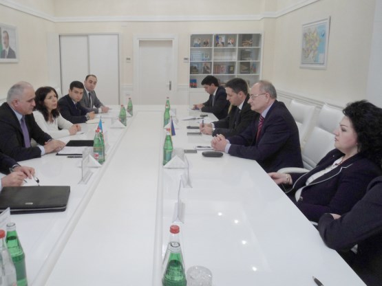 Delegacija Predstavničkog doma razgovarala sa ministrima zdravlja, ekonomskog razvoja te industrije i energetike Azerbejdžana